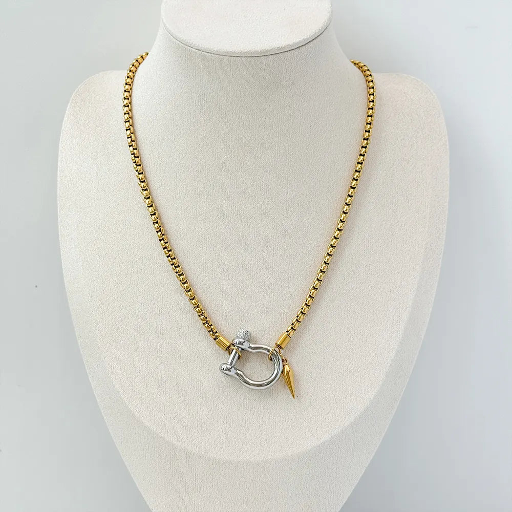 MONREO NECKLACE