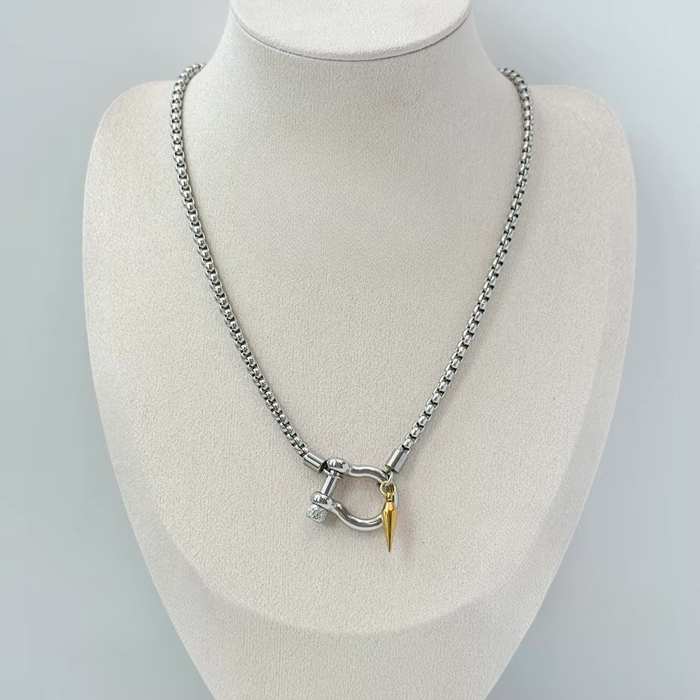 MONREO NECKLACE