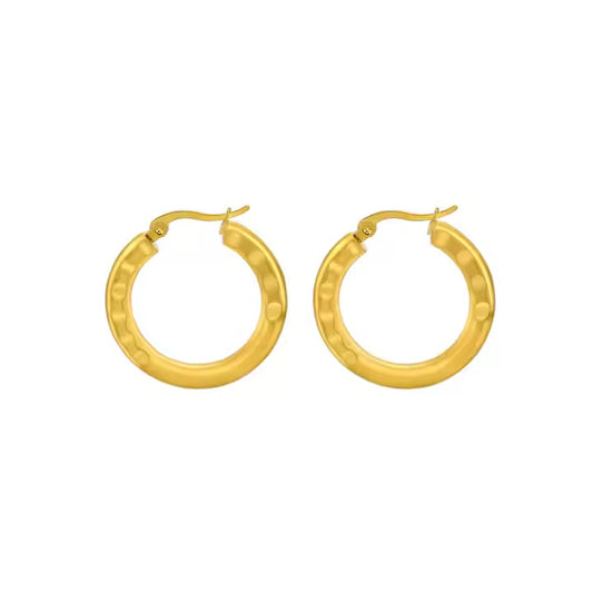 SUNNY HOOP EARRING