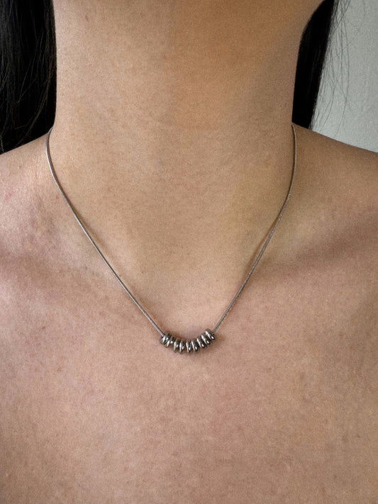 NOMA NECKLACE
