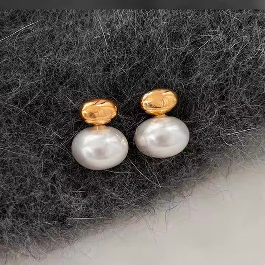 FEA EARRING