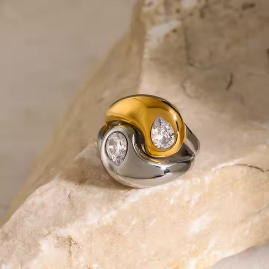 VIE RING