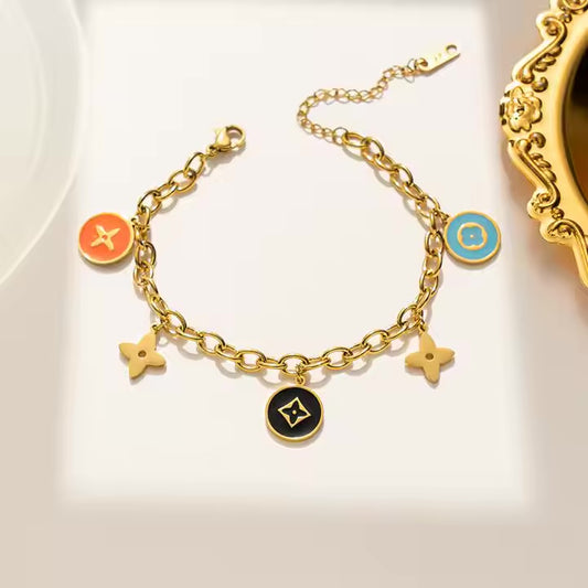 ESTIO BRACELET